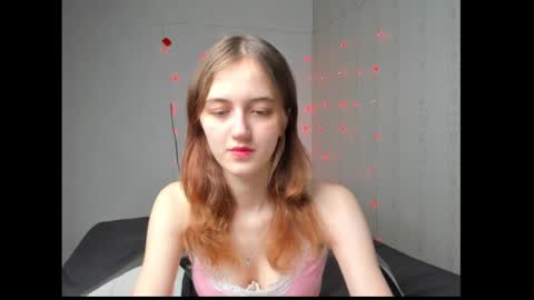 dreamy_pollyyy online show from 20, 3, 2026