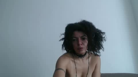 DreamyLatina online show from 18, 10, 2025