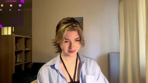 Snapshot of dremazwahlen chatting on 14, 5, 2026 Dia online show from 14, 5, 2026