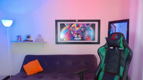 Dreyk online show from 5, 12, 2025