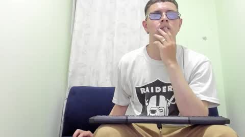 Snapshot of dreyk_eros chatting on 31, 10, 2025 dreyk_eros online show from 31, 10, 2025