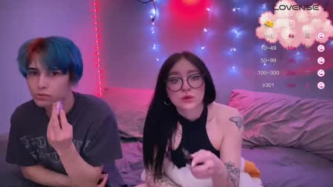 Tara  Sonny online show from 5, 3, 2025