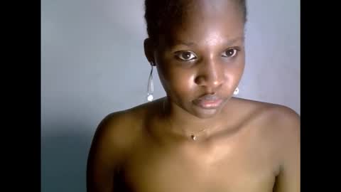 drippingpussy__ online show from 25, 11, 2025