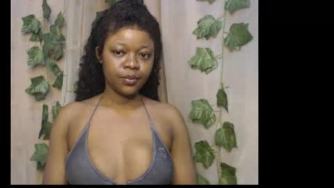 Snapshot of dripqueenx chatting on 1, 2, 2026 linda online show from 1, 2, 2026
