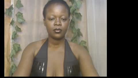 Snapshot of dripqueenx chatting on 18, 6, 2026 linda online show from 18, 6, 2026