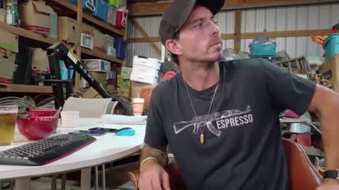 Snapshot of dritylilboy chatting on 10, 5, 2026 Inexperienced catfish online show from 10, 5, 2026