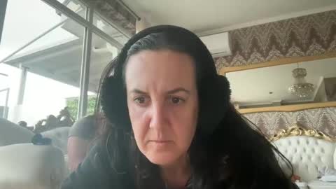 Dr. Resa online show from 1, 3, 2025