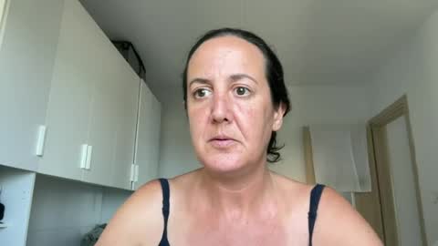 Snapshot of drresa chatting on 9, 7, 2026 Dr. Resa online show from 9, 7, 2026