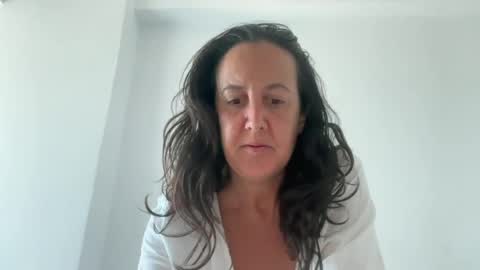 Snapshot of drresa chatting on 13, 7, 2026 Dr. Resa online show from 13, 7, 2026