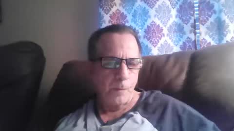 Snapshot of drthick1224 chatting on 27, 10, 2025 drthick1224 online show from 27, 10, 2025