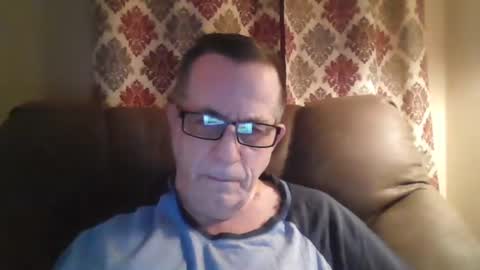 Snapshot of drthick1224 chatting on 6, 1, 2026 drthick1224 online show from 6, 1, 2026