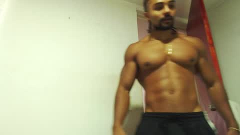 S.K..maorisa98 VIDEOS SEXHARD PPBOY 55TASTEPROTEIN online show from 25, 1, 2025