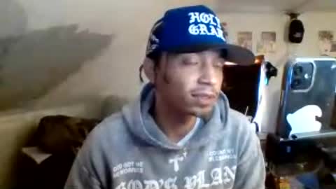 Snapshot of dubz07 chatting on 18, 7, 2026 dubz07 online show from 18, 7, 2026