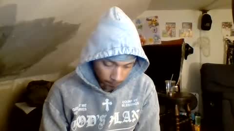 Snapshot of dubz07 chatting on 19, 7, 2026 dubz07 online show from 19, 7, 2026