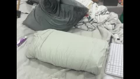 Dude online show from 11, 4, 2026