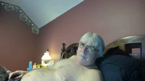 Doug online show from 28, 10, 2025