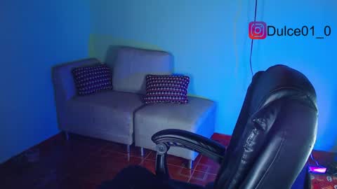 Snapshot of dulce01_0 chatting on 10, 6, 2026 Charlotte online show from 10, 6, 2026