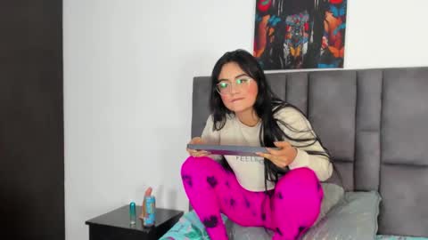 Snapshot of dulce_amg chatting on 11, 2, 2025 Dulce amg online show from 11, 2, 2025