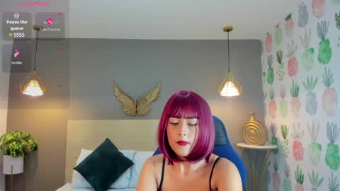 V I C T O R I A online show from 14, 2, 2025