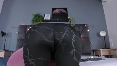 DULCE AURORA online show from 21, 2, 2026