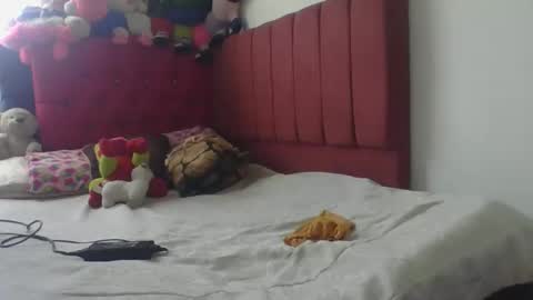 Snapshot of dulcekatty18 chatting on 14, 9, 2025 dulcekatty18 online show from 14, 9, 2025