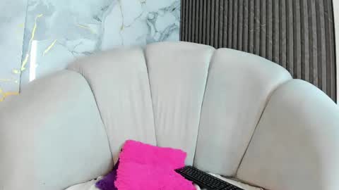 Snapshot of dulcemia25 chatting on 14, 4, 2026 Dulce online show from 14, 4, 2026