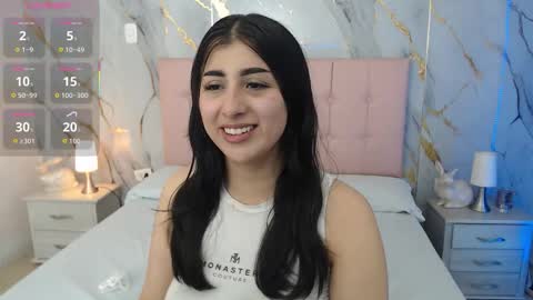 Abril Cruz online show from 21, 10, 2025