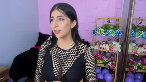 Snapshot of dulcinea77gp chatting on 23, 11, 2025 Sahara online show from 23, 11, 2025