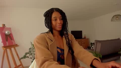 Snapshot of duna_du chatting on 6, 2, 2026 My birthday is tomorrow November 30 online show from 6, 2, 2026