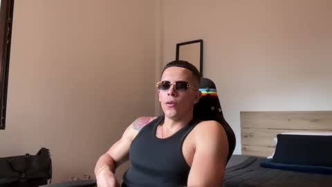 Snapshot of duncancollins chatting on 9, 5, 2026 Duncan Collins online show from 9, 5, 2026