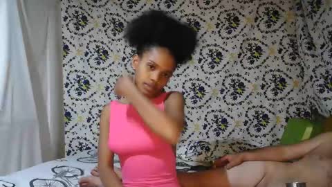 Snapshot of duochocolat chatting on 2, 10, 2025 Flo  aiyah online show from 2, 10, 2025