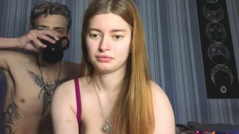 Jake And Emilia online show from 20, 4, 2026