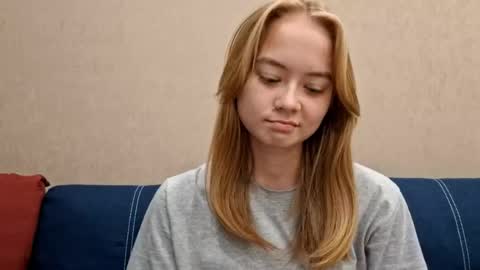 Alisa online show from 19, 9, 2025