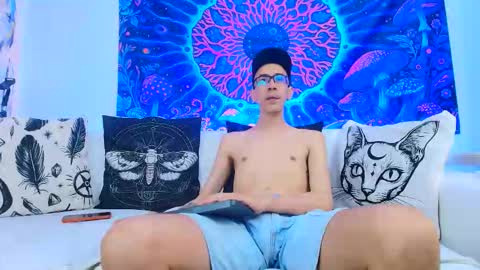 Snapshot of dustindollin_ chatting on 30, 5, 2026 Dustin Dollin online show from 30, 5, 2026