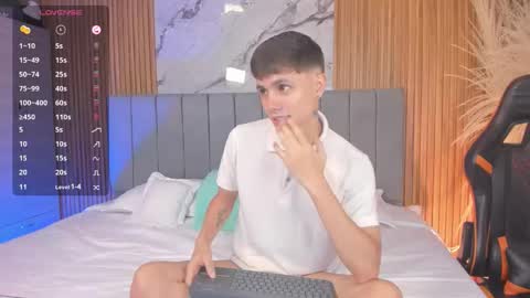 Snapshot of dustinlevine chatting on 25, 2, 2026 Dustin Levy online show from 25, 2, 2026