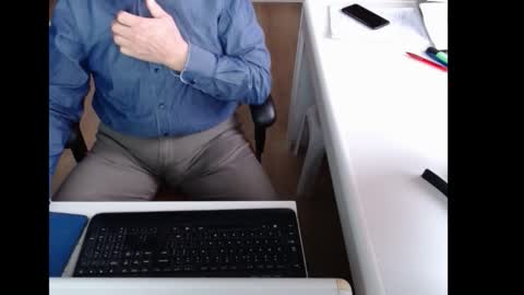 dutchpornking2 online show from 11, 2, 2026