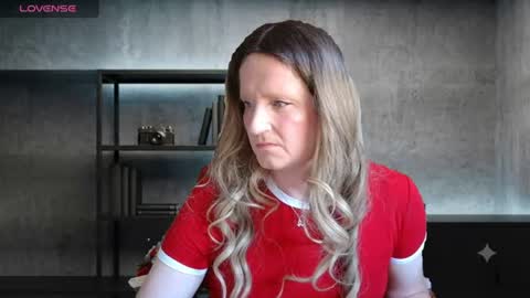 Snapshot of dutchvictoria chatting on 25, 7, 2026 Dutch Victoria online show from 25, 7, 2026