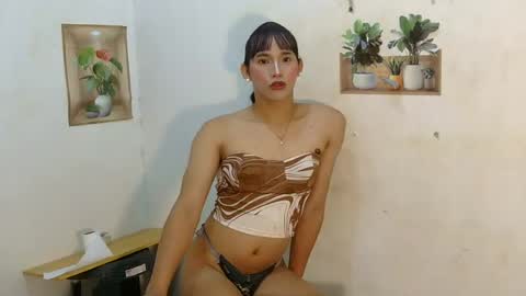 dy_namite online show from 2, 7, 2026