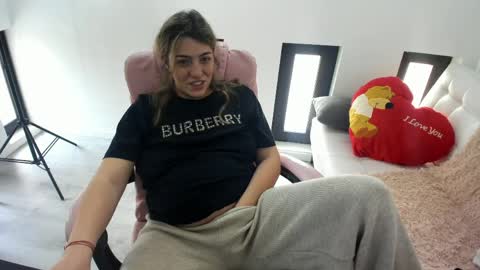 dayana online show from 11, 4, 2026