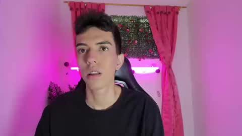 Snapshot of dylan_2005 chatting on 11, 9, 2025 Dylan online show from 11, 9, 2025