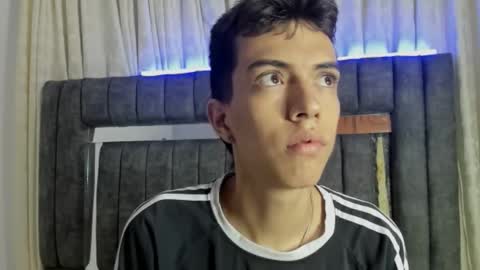 Snapshot of dylan_2005 chatting on 12, 9, 2025 Dylan online show from 12, 9, 2025