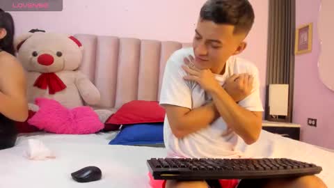 Snapshot of dylan_and_kim chatting on 20, 2, 2026 dylan_and_kim online show from 20, 2, 2026