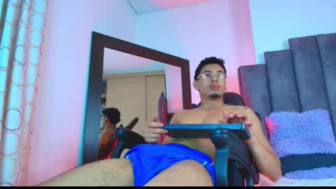 Snapshot of dylan_beltran chatting on 14, 9, 2025 BELTRAN online show from 14, 9, 2025