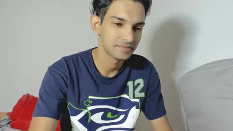 Snapshot of dylan_hoot chatting on 30, 9, 2025 Dylan online show from 30, 9, 2025