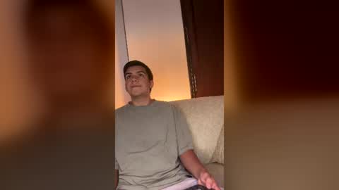 Snapshot of dylan_katelive chatting on 5, 7, 2026 dylan kate Live online show from 5, 7, 2026