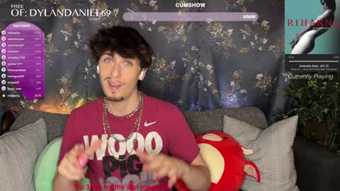 Snapshot of dylandaniel69 chatting on 5, 12, 2024 Dylan Daniel 7.8 online show from 5, 12, 2024