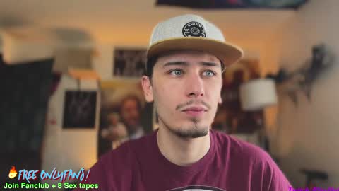 Snapshot of dylandaniel69 chatting on 1, 3, 2025 Dylan Daniel 7.8 online show from 1, 3, 2025