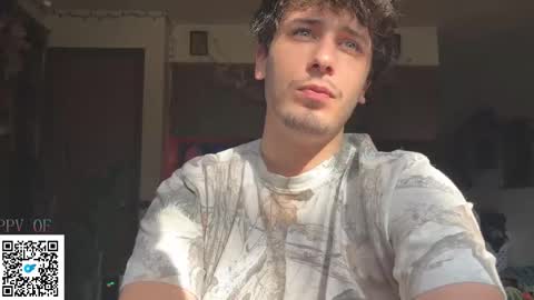 Snapshot of dylandaniel69 chatting on 17, 11, 2025 Dylan Daniel 7.8 online show from 17, 11, 2025