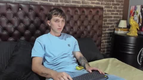 ---DYLAN--- online show from 11, 1, 2026