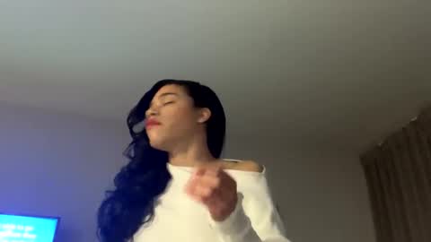 Snapshot of dynasty313 chatting on 8, 1, 2025 Dynasty online show from 8, 1, 2025